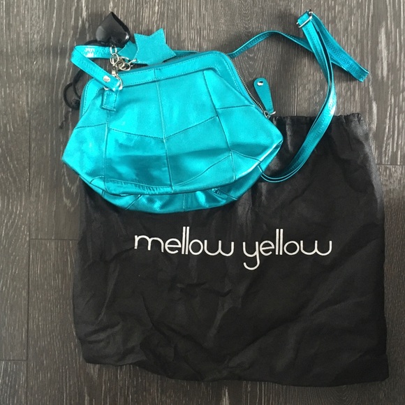 Mellow Yellow metallic blue bag - Picture 3 of 6